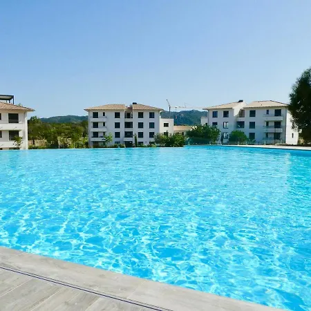 Domaine Arca T2 Neuf Piscine Tennis * Porto Vecchio